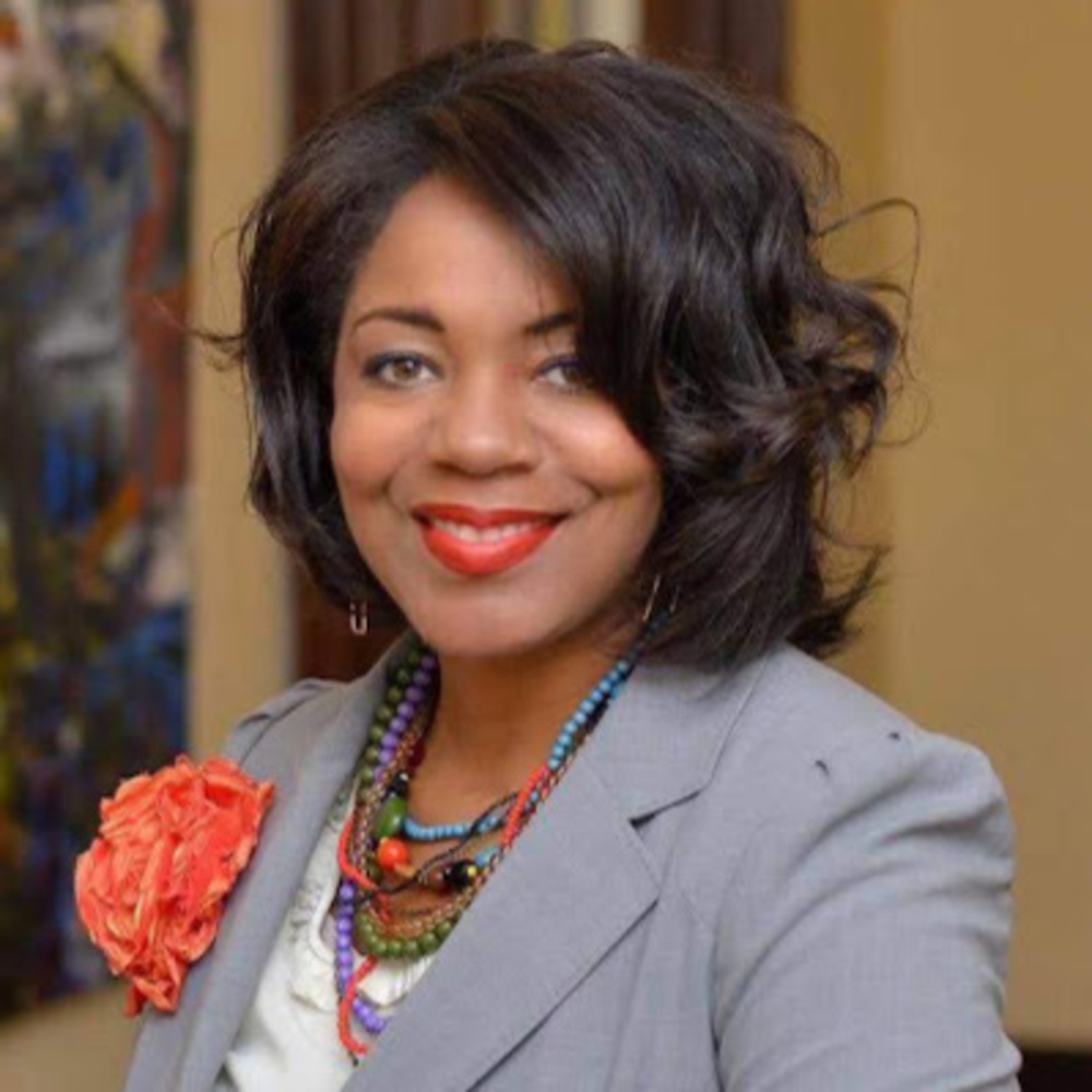 Meet your Posher, Traci
